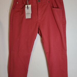 UNTUCKit Coral Straight Fit Pants